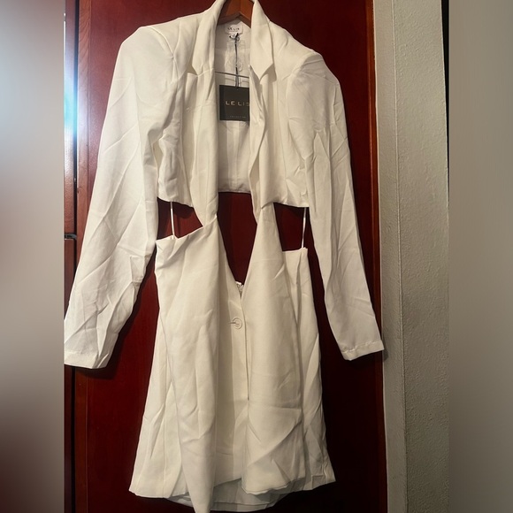 Le Lis Collection Eyelet Cutout Mini Dress White Size Small Women - Picture 3 of 8